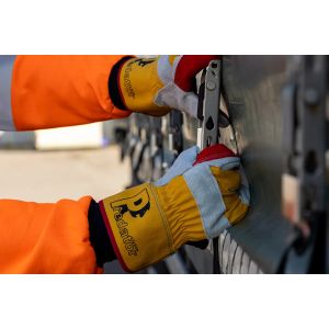Pred Power Plus Double Palm Rigger