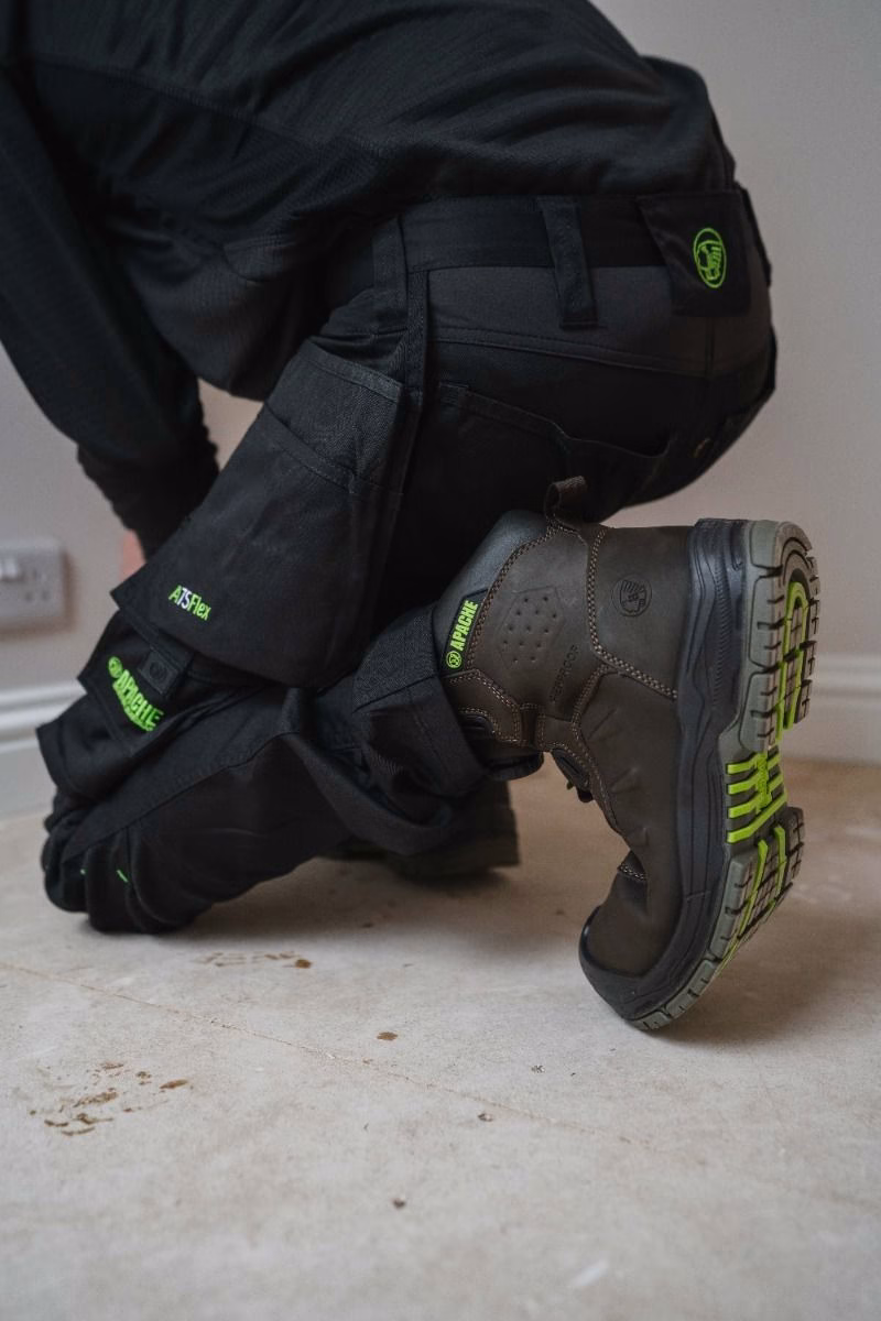 apache-churchillbrown-lifestyle-11